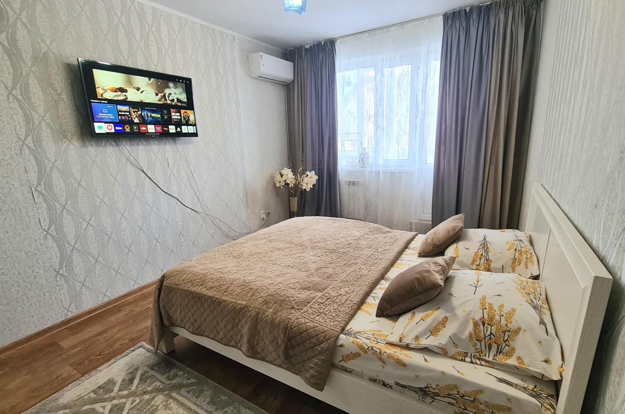 1 Комнатная Квартира В Центре Uralsk Exteriér fotografie